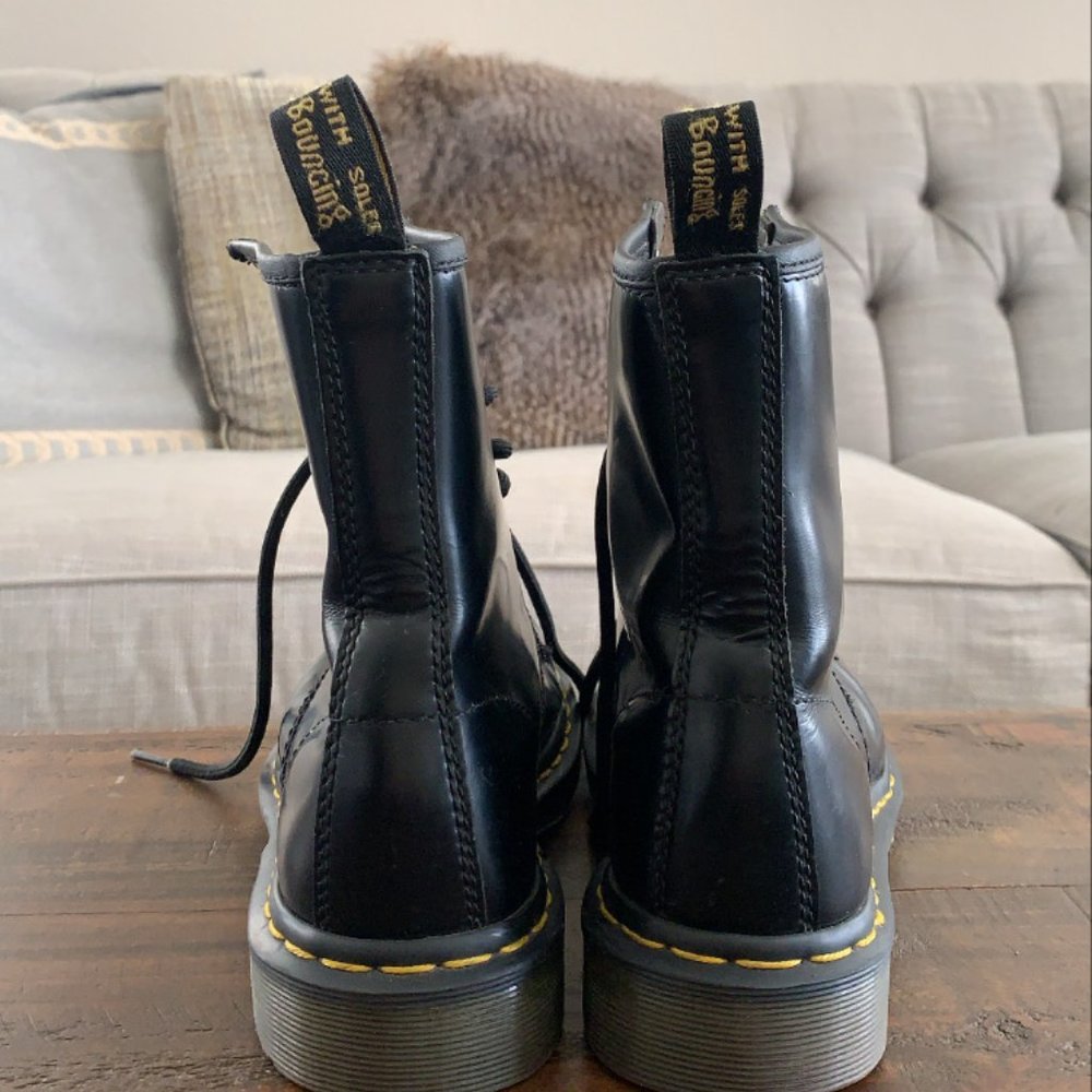 Dr. Martens - Picture 3 of 3
